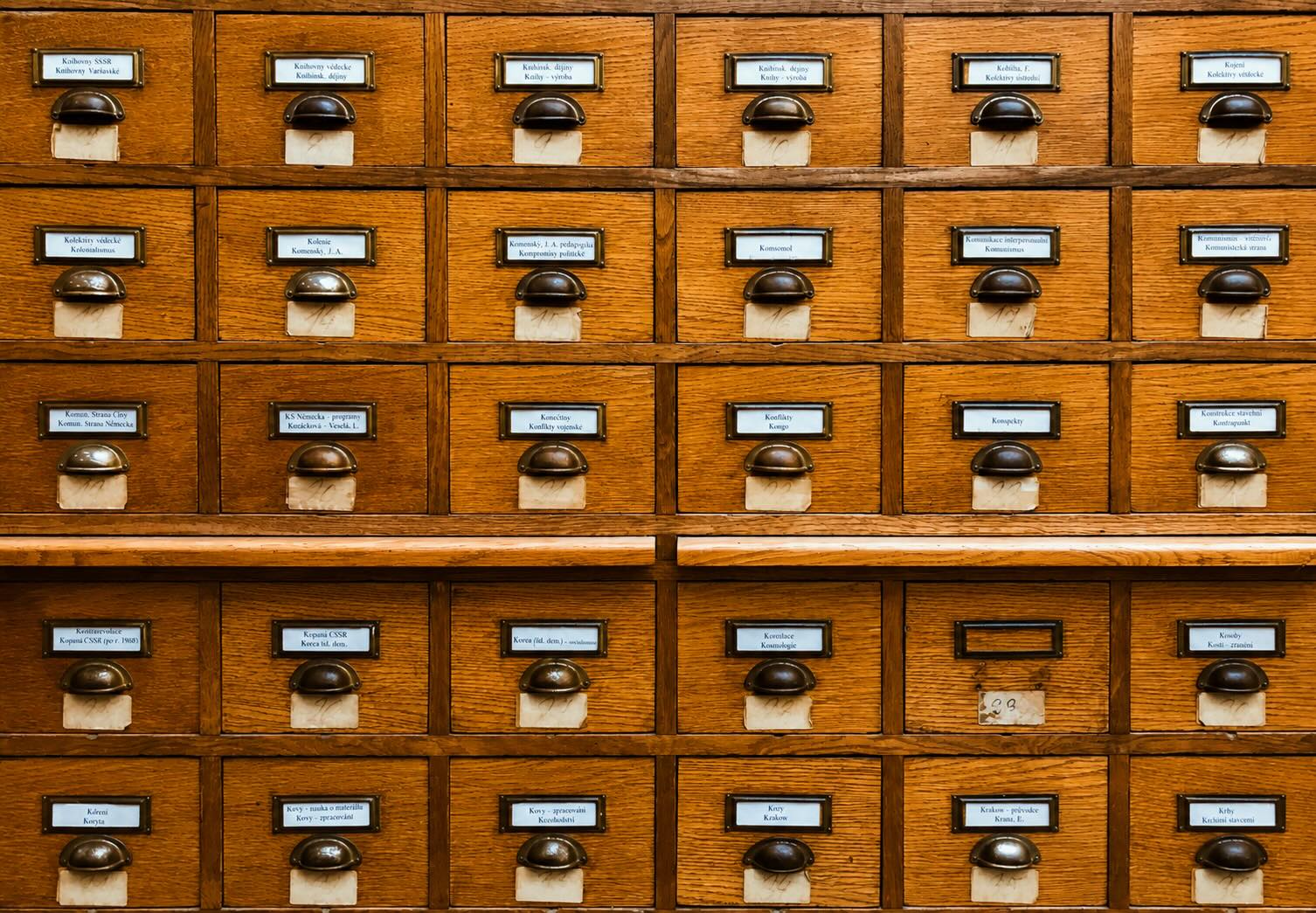 Zettelkasten: coltivare pensieri, non accumulare appunti